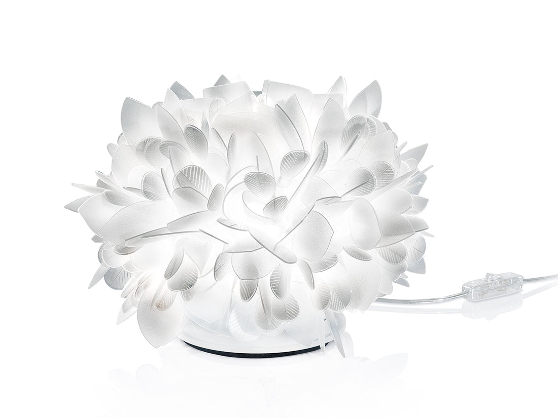Veli Foliage Table